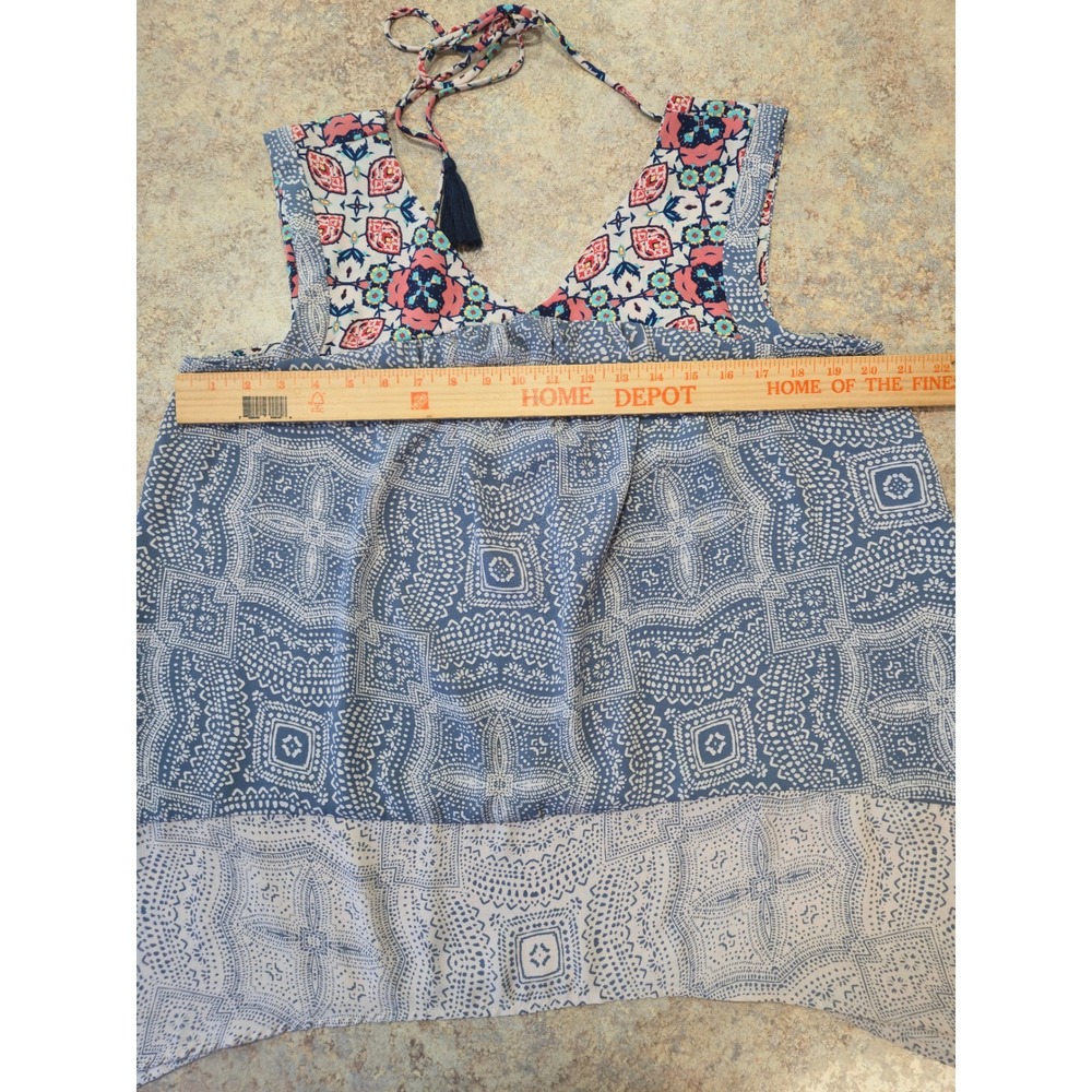 Knox Rose Womens XL Mixed Floral Print Tassel Blouse Boho Sharkbite Sleeveless - Picture 3 of 7
